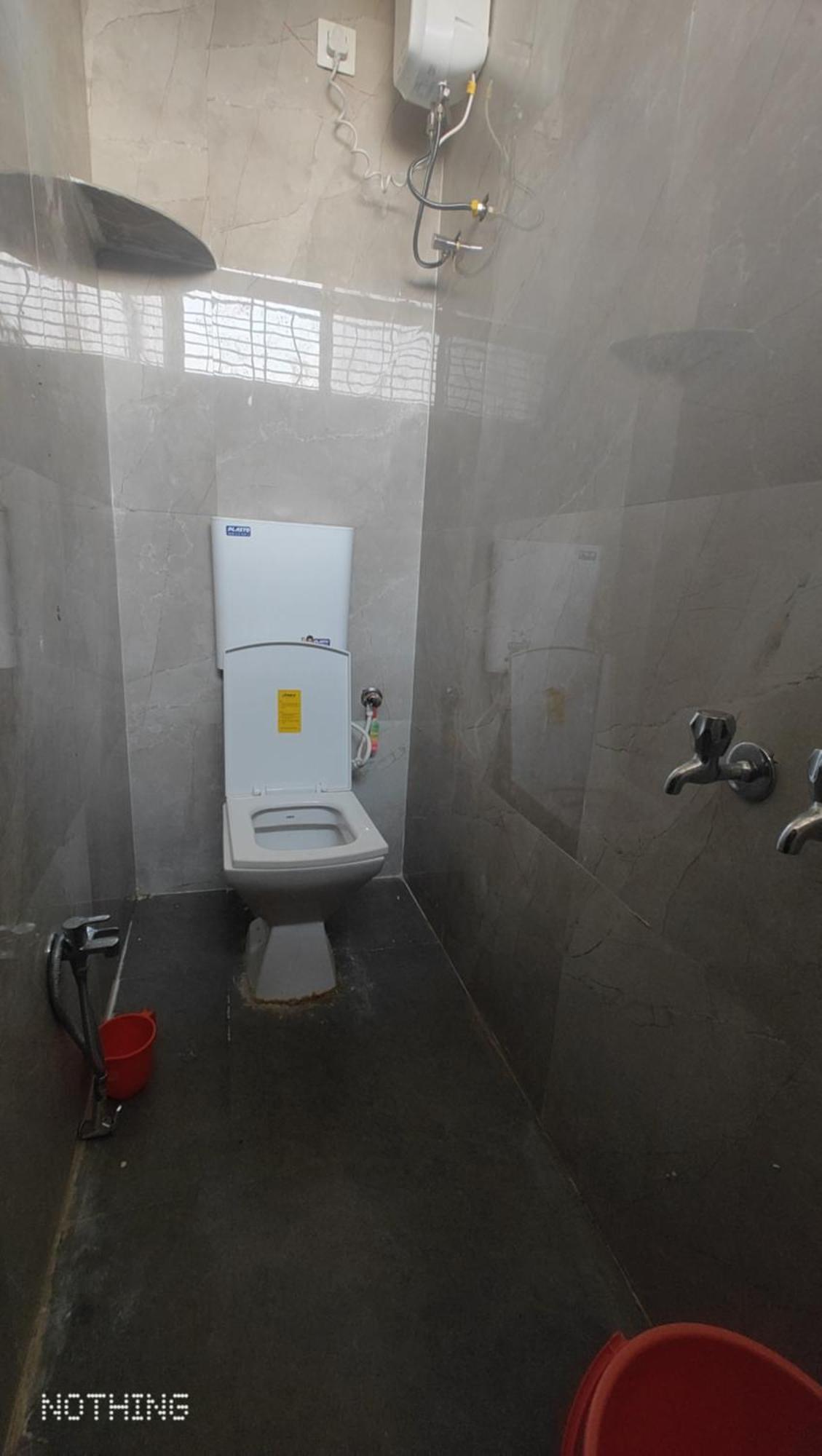 Aadishkti Bhakt Nivas Hotel Tuljapur ภายนอก รูปภาพ